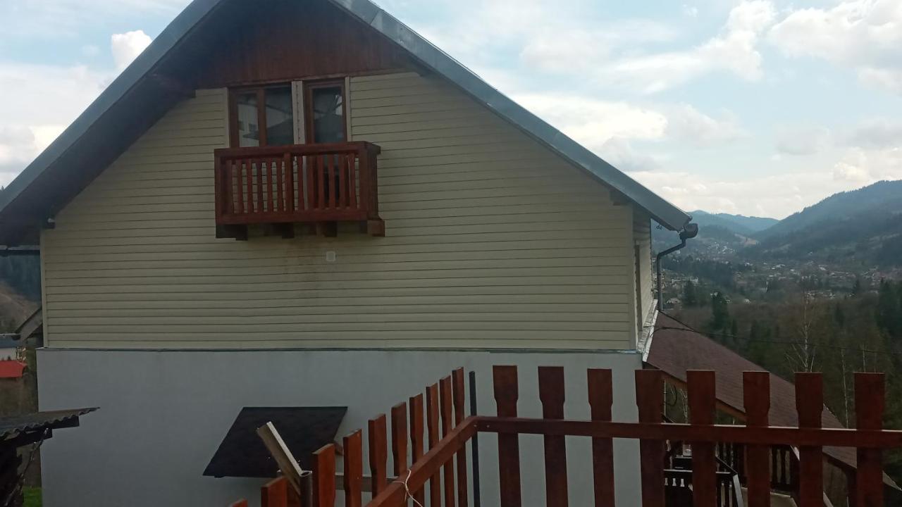 Біля Лісу Slavske Exterior foto